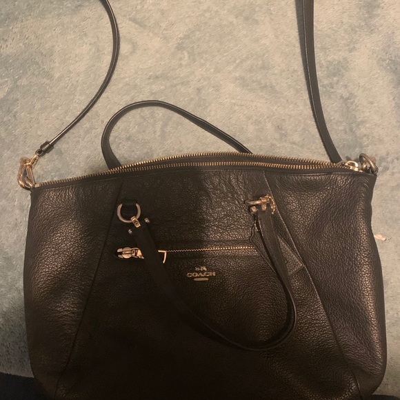 Coach satchel with cross body strap - Picture 1 of 3